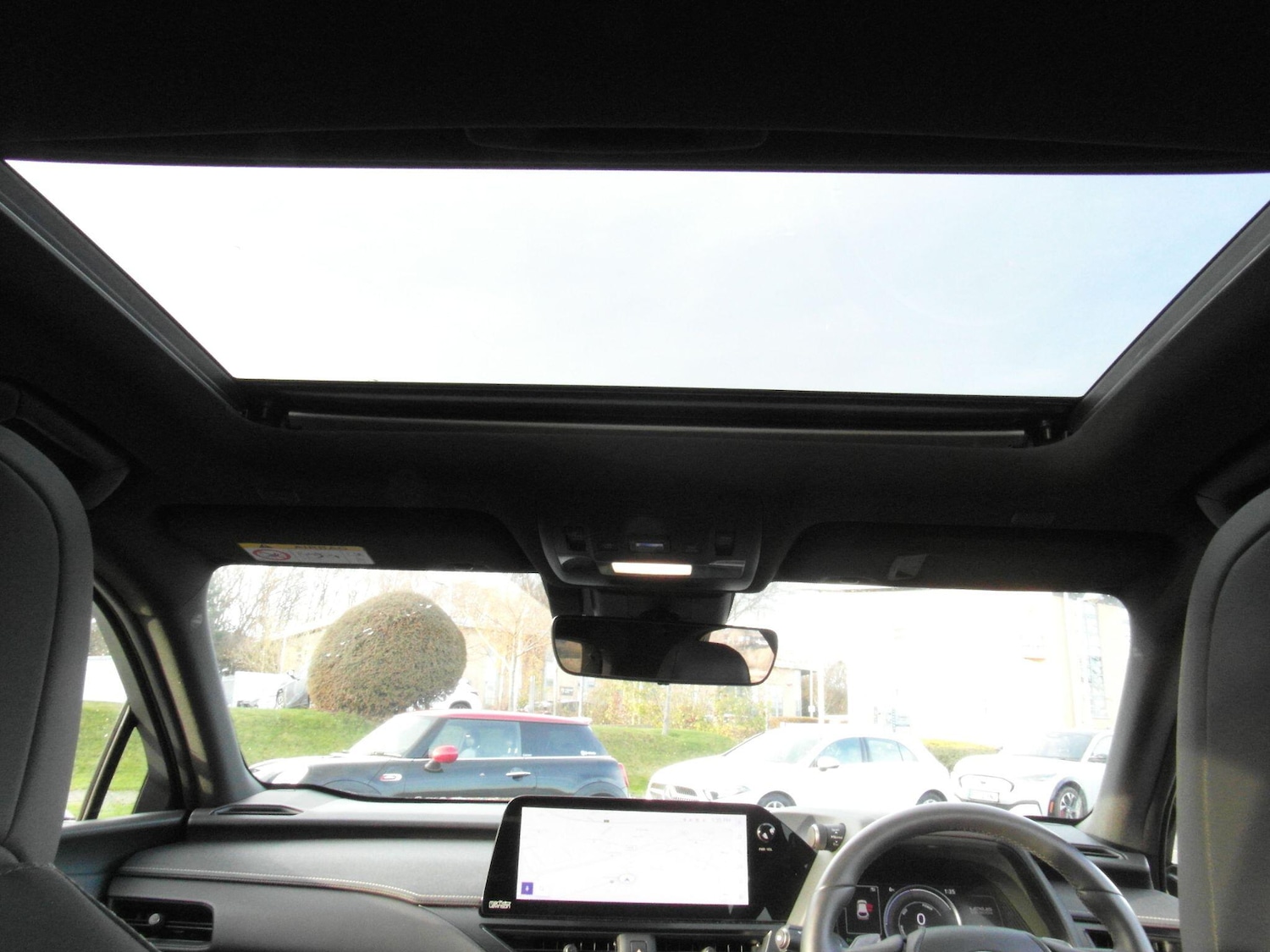 Used Lexus UX 2024 for sale - 76765790: Photo 30