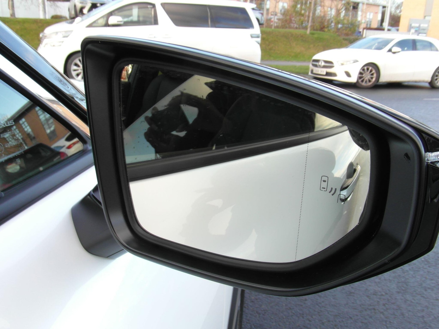 Used Lexus LBX 2025 for sale - 77119696: Photo 13