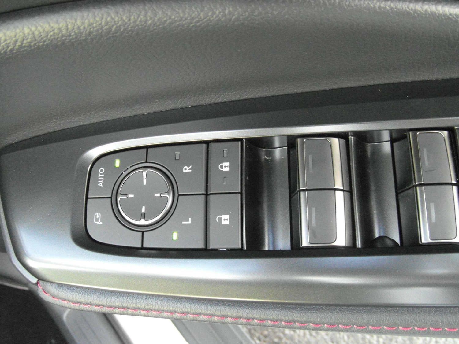 Used Lexus LBX 2025 for sale - 77119696: Photo 26