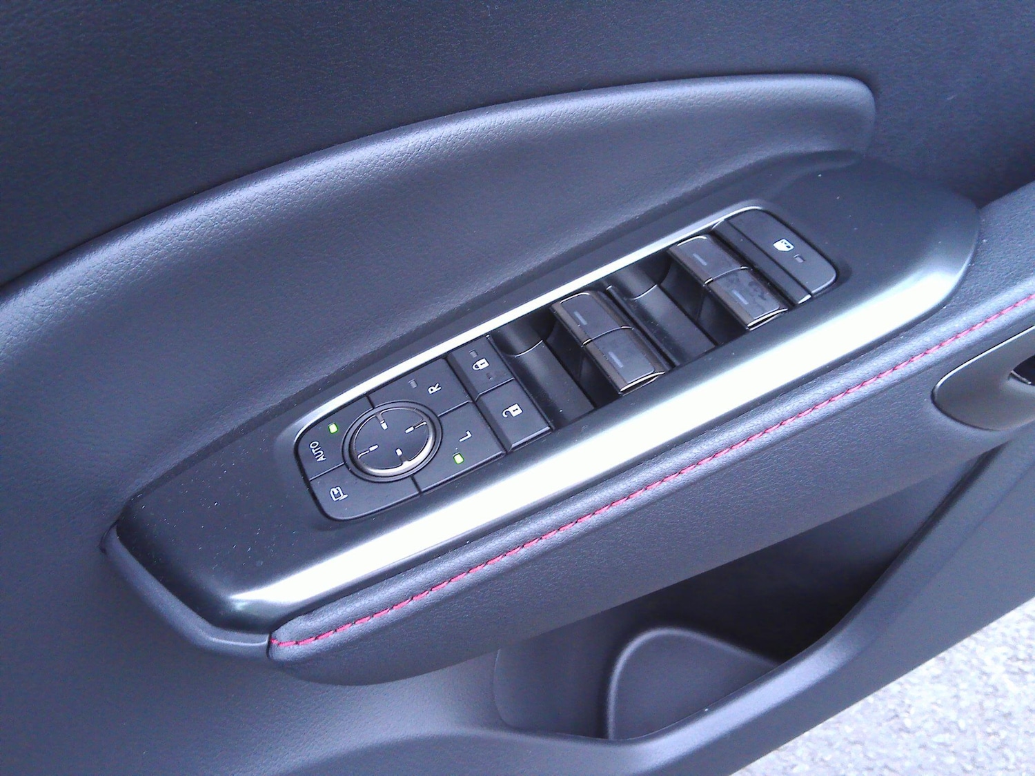 Used Lexus LBX 2025 for sale - 76499656: Photo 34