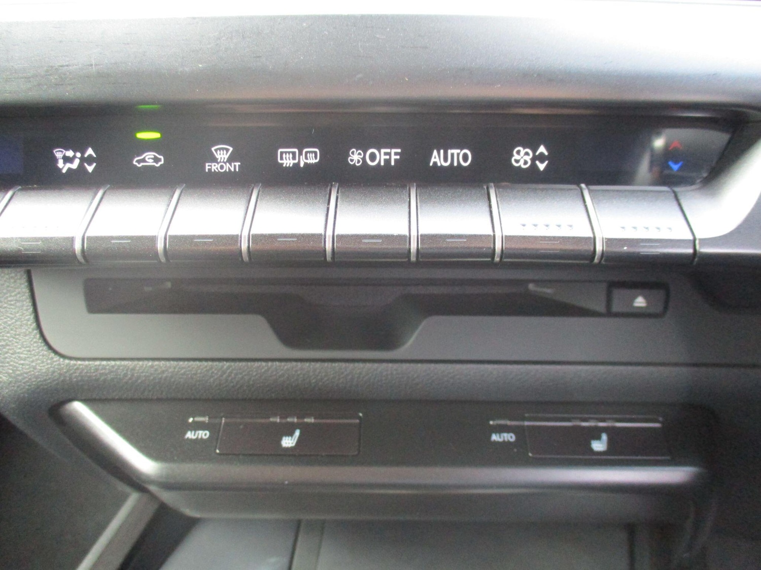Used Lexus UX 2021 for sale - 75857734: Photo 36