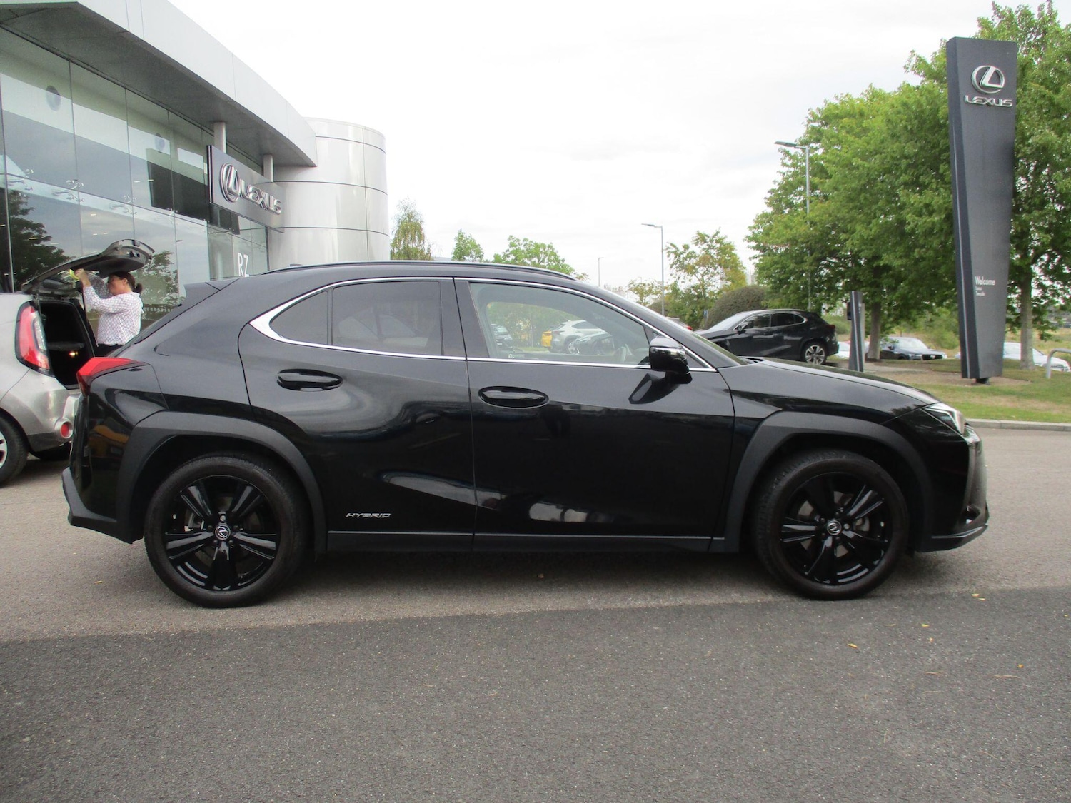 Used Lexus UX 2021 for sale - 75857734: Photo 4