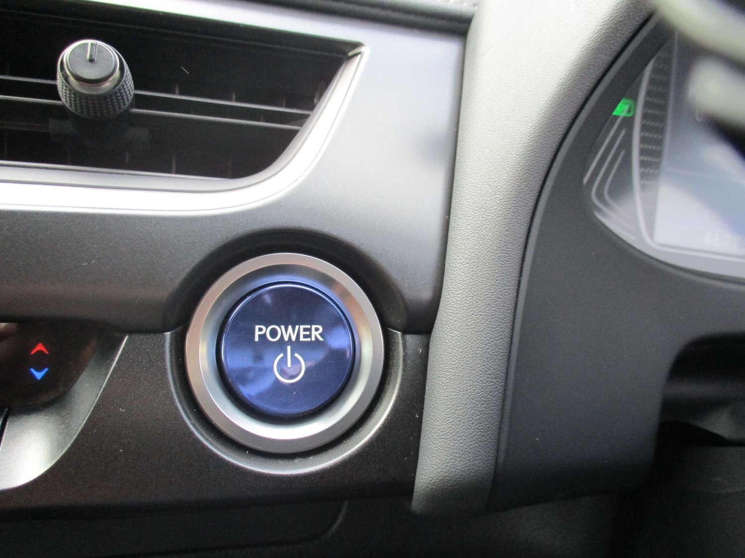 Used Lexus UX 2021 for sale - 75857734: Photo 40