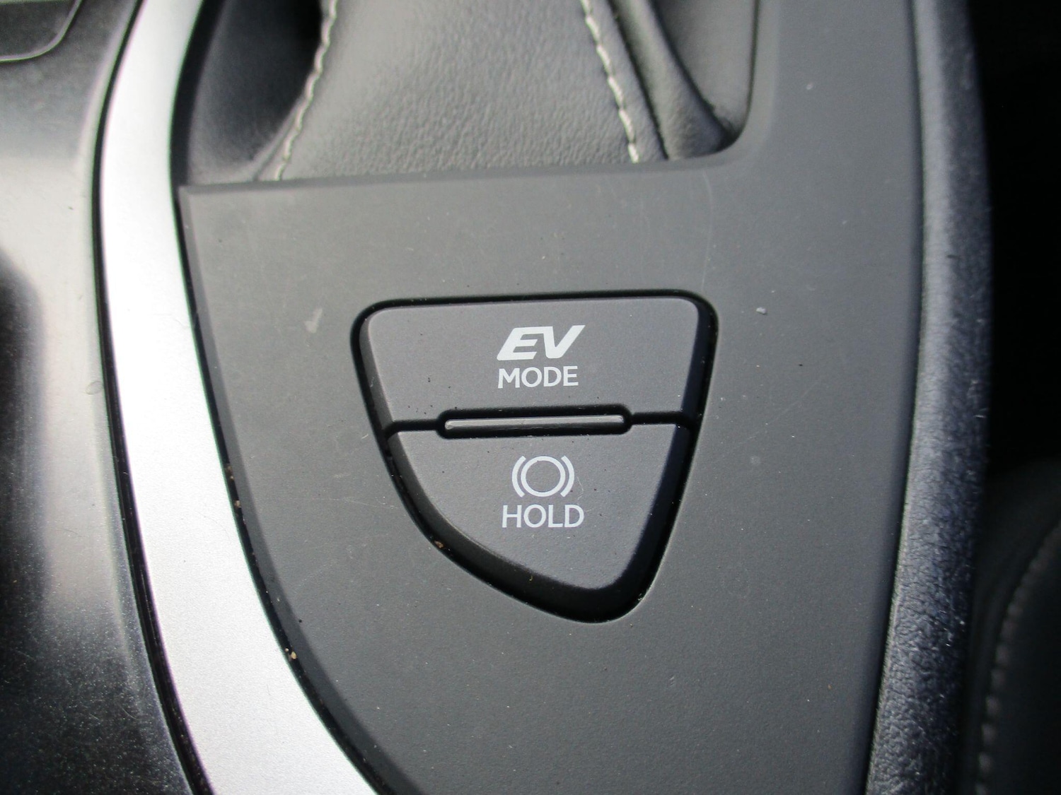 Used Lexus UX 2021 for sale - 75857734: Photo 41