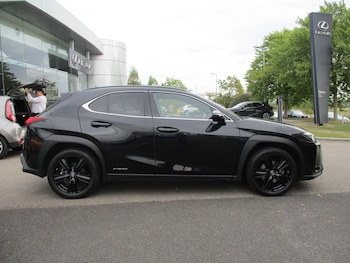 Used Lexus UX 2021 for sale - 75857734: Photo
