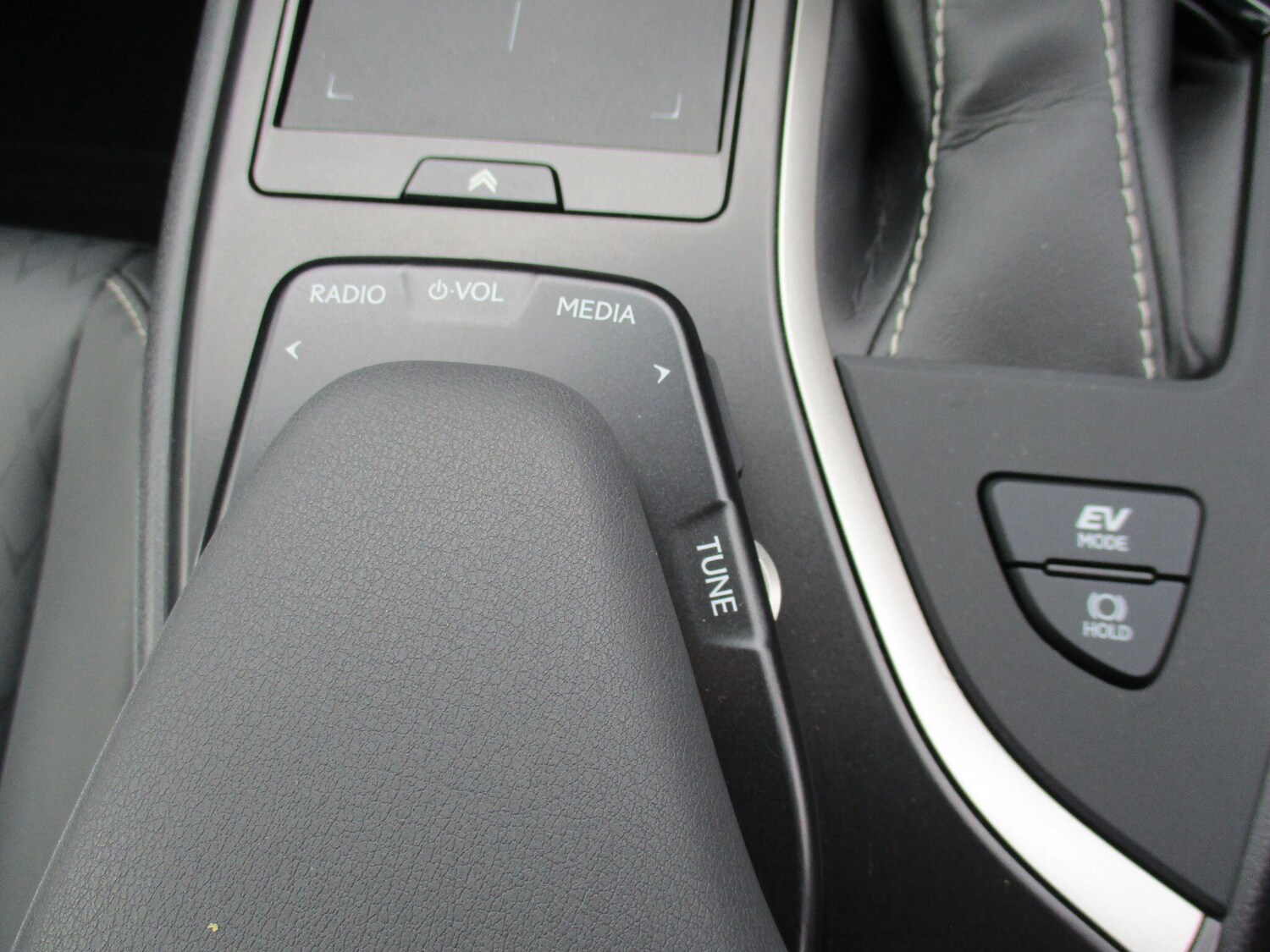 Used Lexus UX 2021 for sale - 75857734: Photo 51