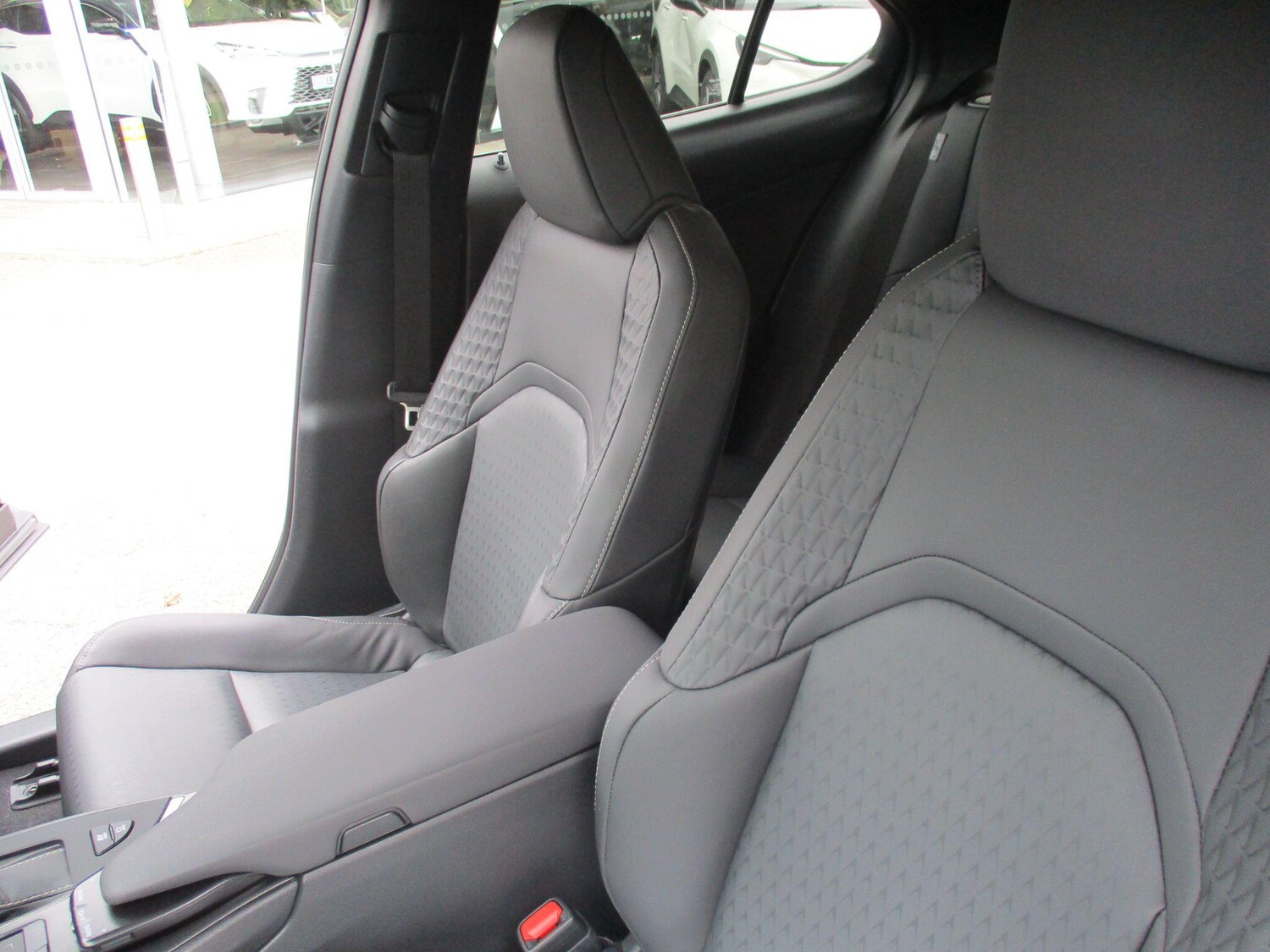 Used Lexus UX 2021 for sale - 75857734: Photo 69