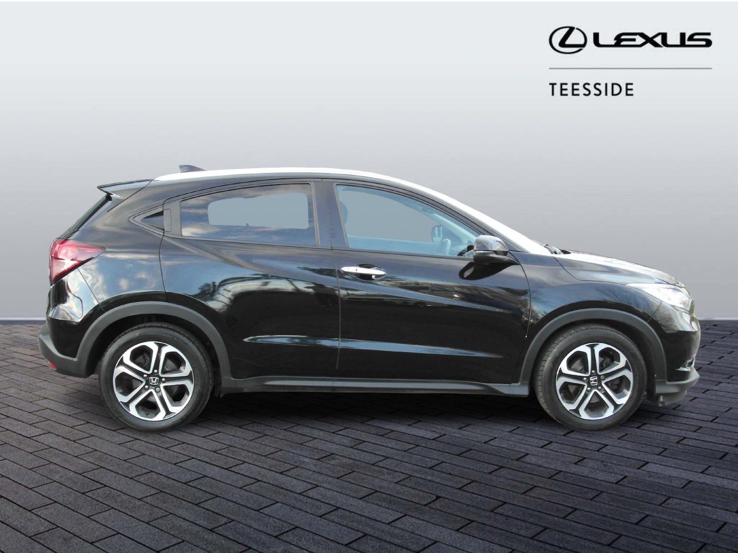 Used Honda HR-V 2017 for sale - 77612756: Photo 10