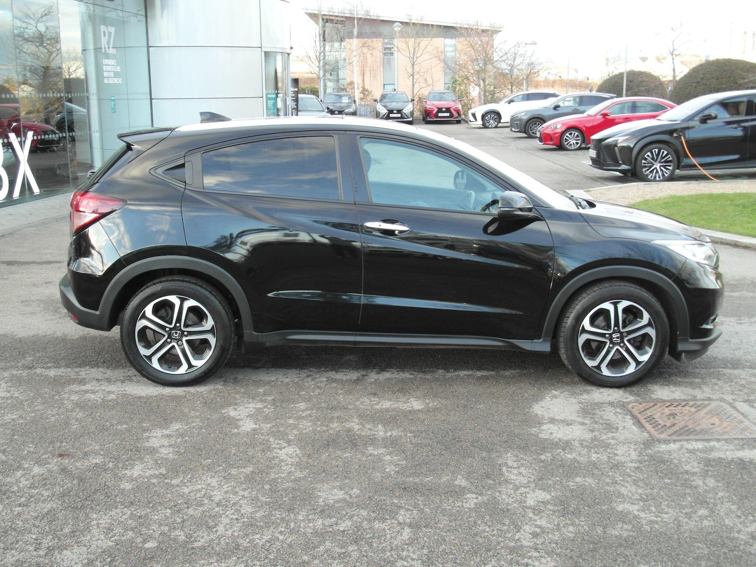 Used Honda HR-V 2017 for sale - 77612756: Photo 29