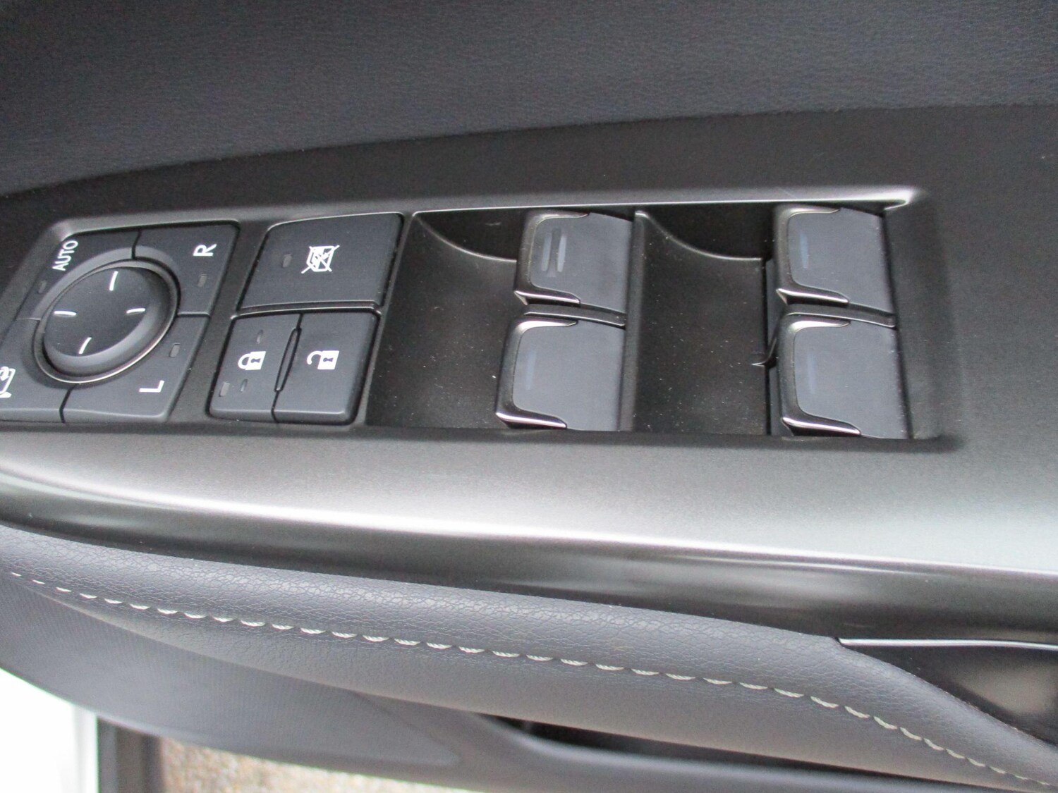 Used Lexus NX 2024 for sale - 76270945: Photo 29