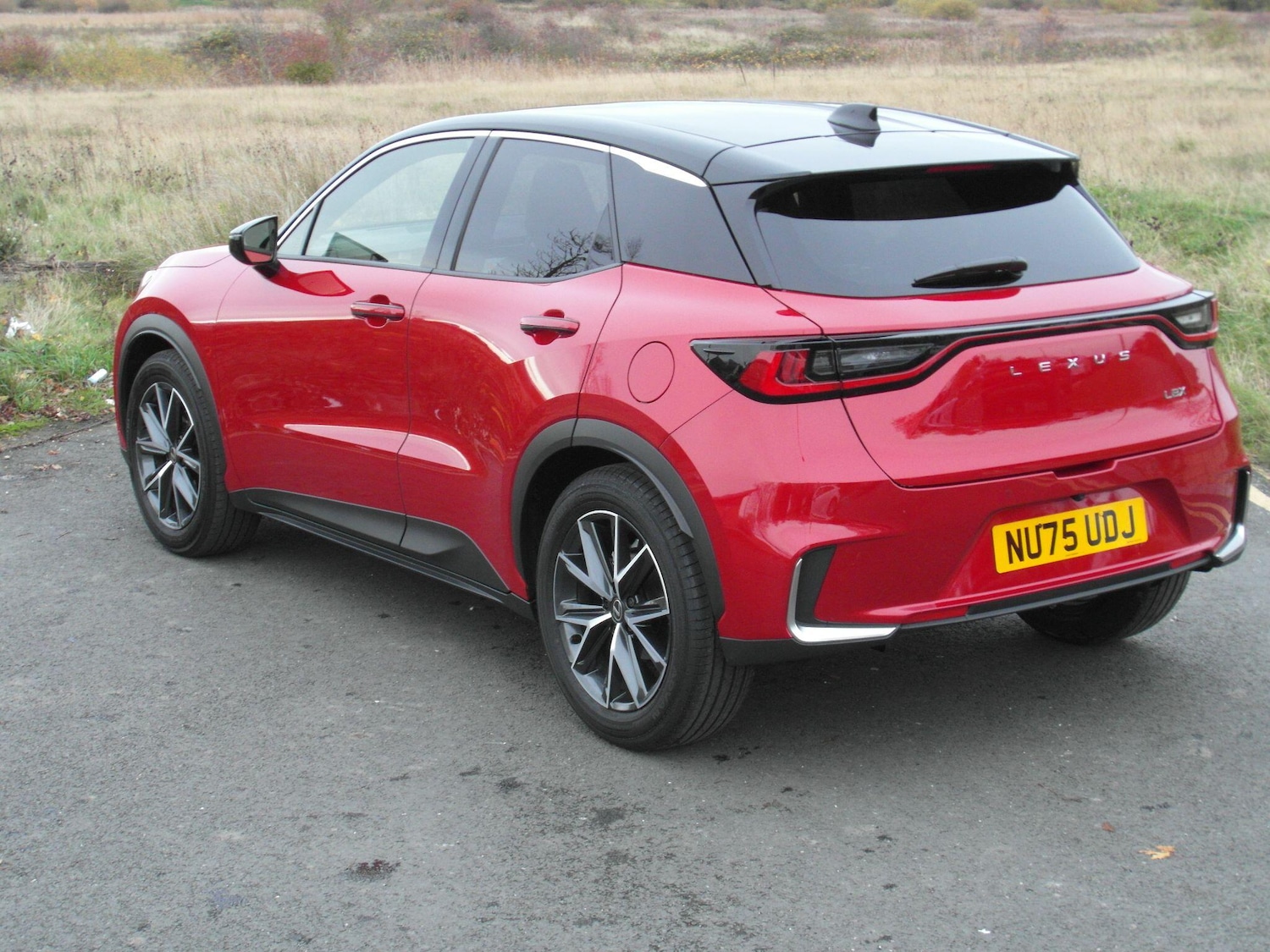 Used Lexus LBX 2025 for sale - 76538950: Photo 12