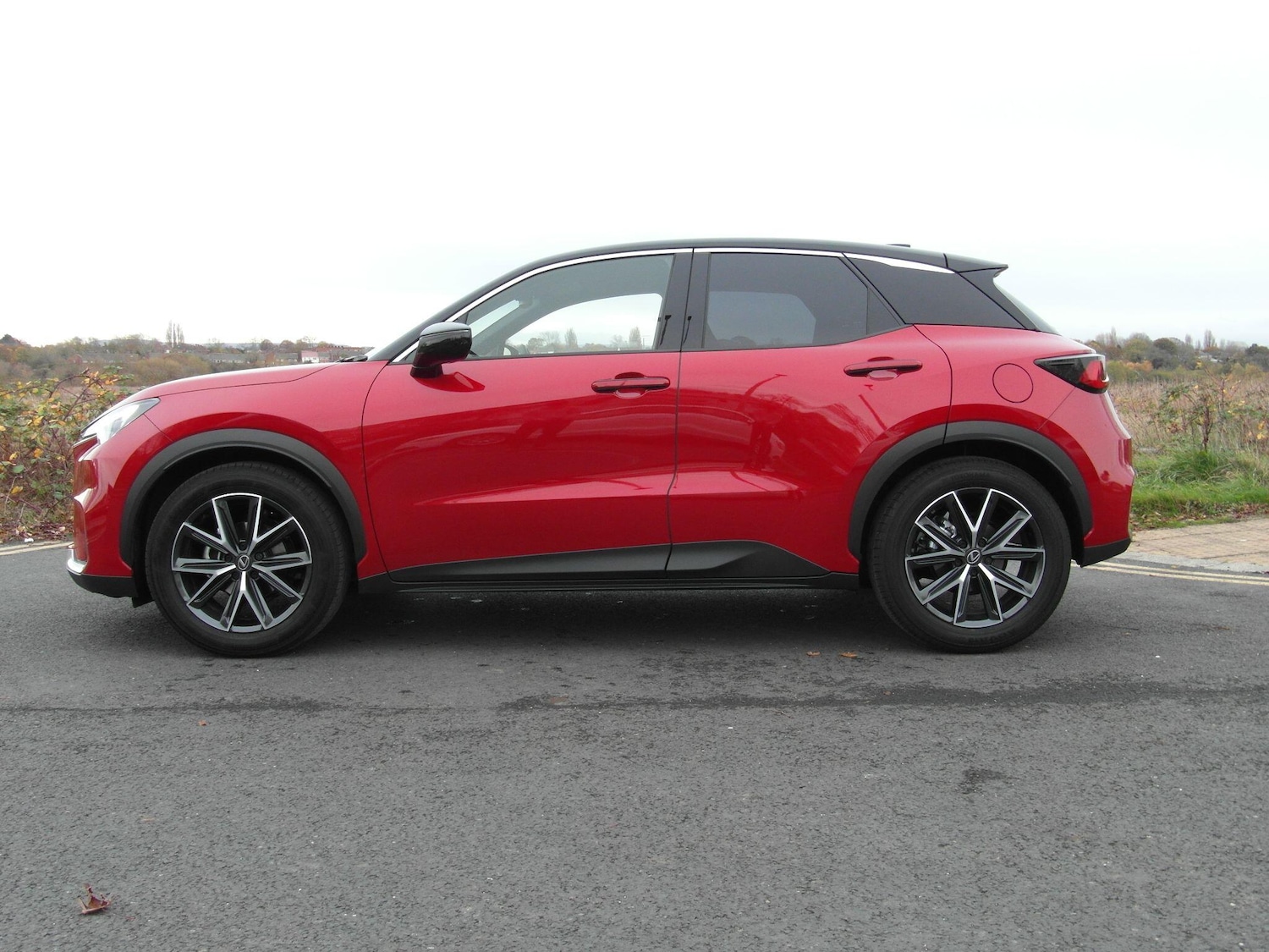 Used Lexus LBX 2025 for sale - 76538950: Photo 16