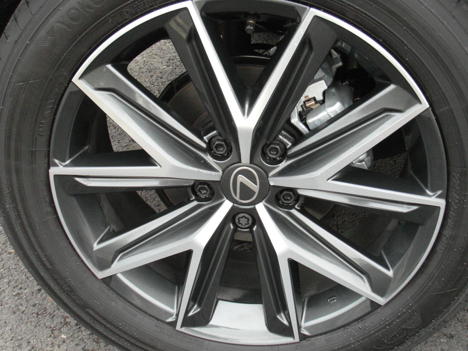 Used Lexus LBX 2025 for sale - 76538950: Photo 47