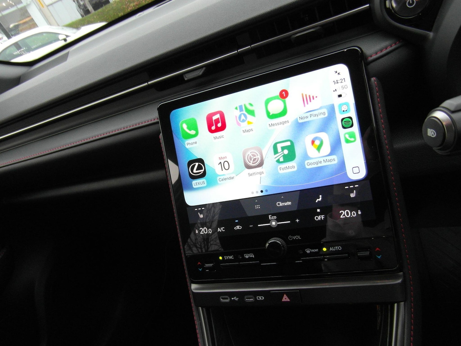 Used Lexus LBX 2025 for sale - 76538950: Photo 48