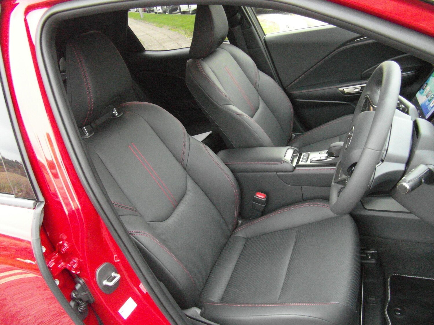 Used Lexus LBX 2025 for sale - 76538950: Photo 54