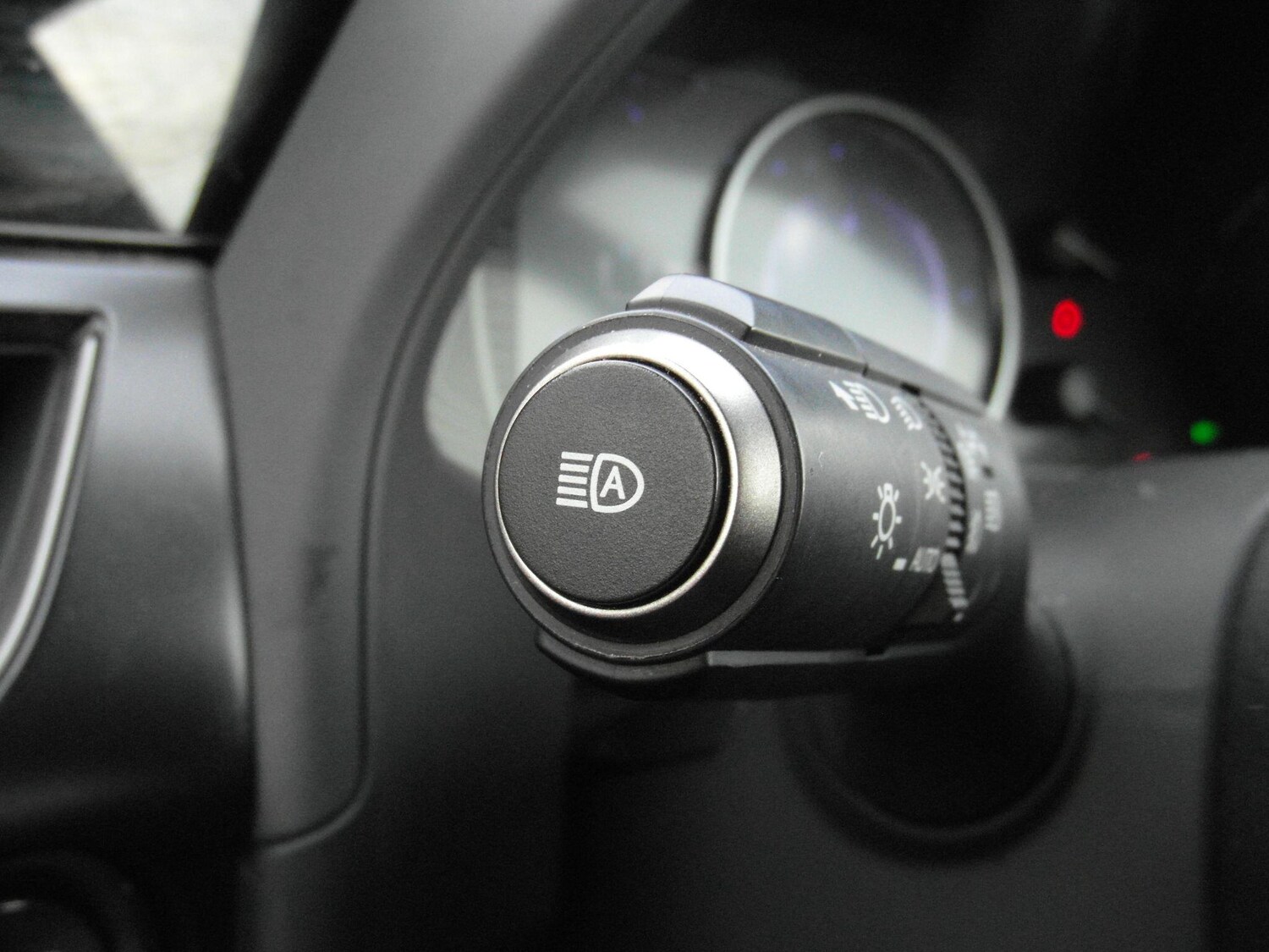 Used Lexus UX for sale - 77671741: Photo 16