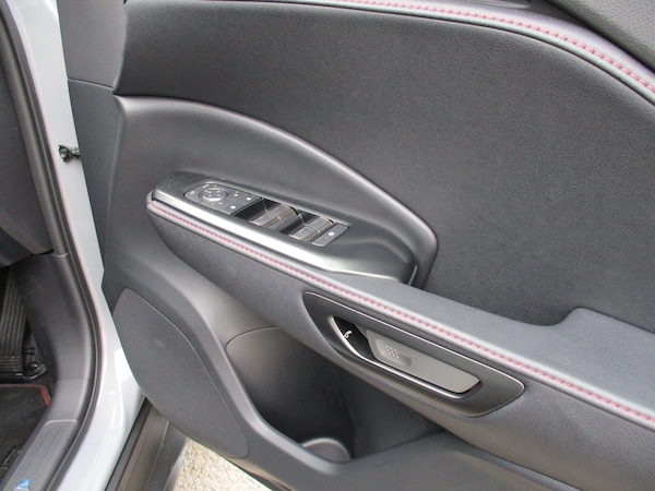 Used Lexus LBX 2025 for sale - 76314373: Photo 45
