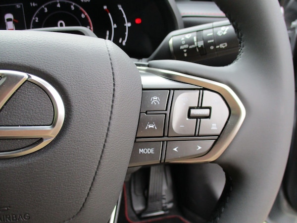 Used Lexus LBX 2025 for sale - 76314373: Photo 51
