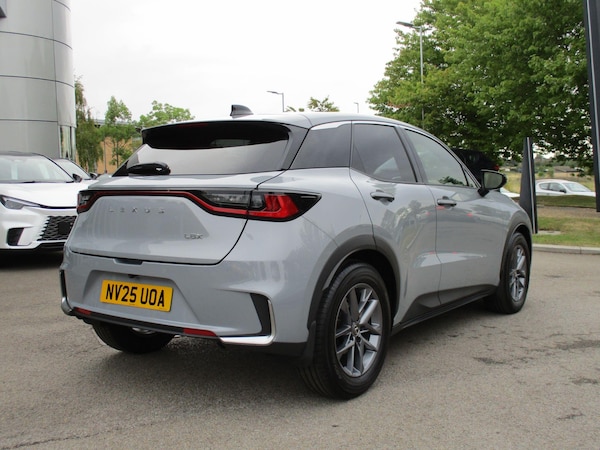 Used Lexus LBX 2025 for sale - 76314373: Photo 5