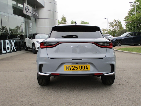 Used Lexus LBX 2025 for sale - 76314373: Photo 6
