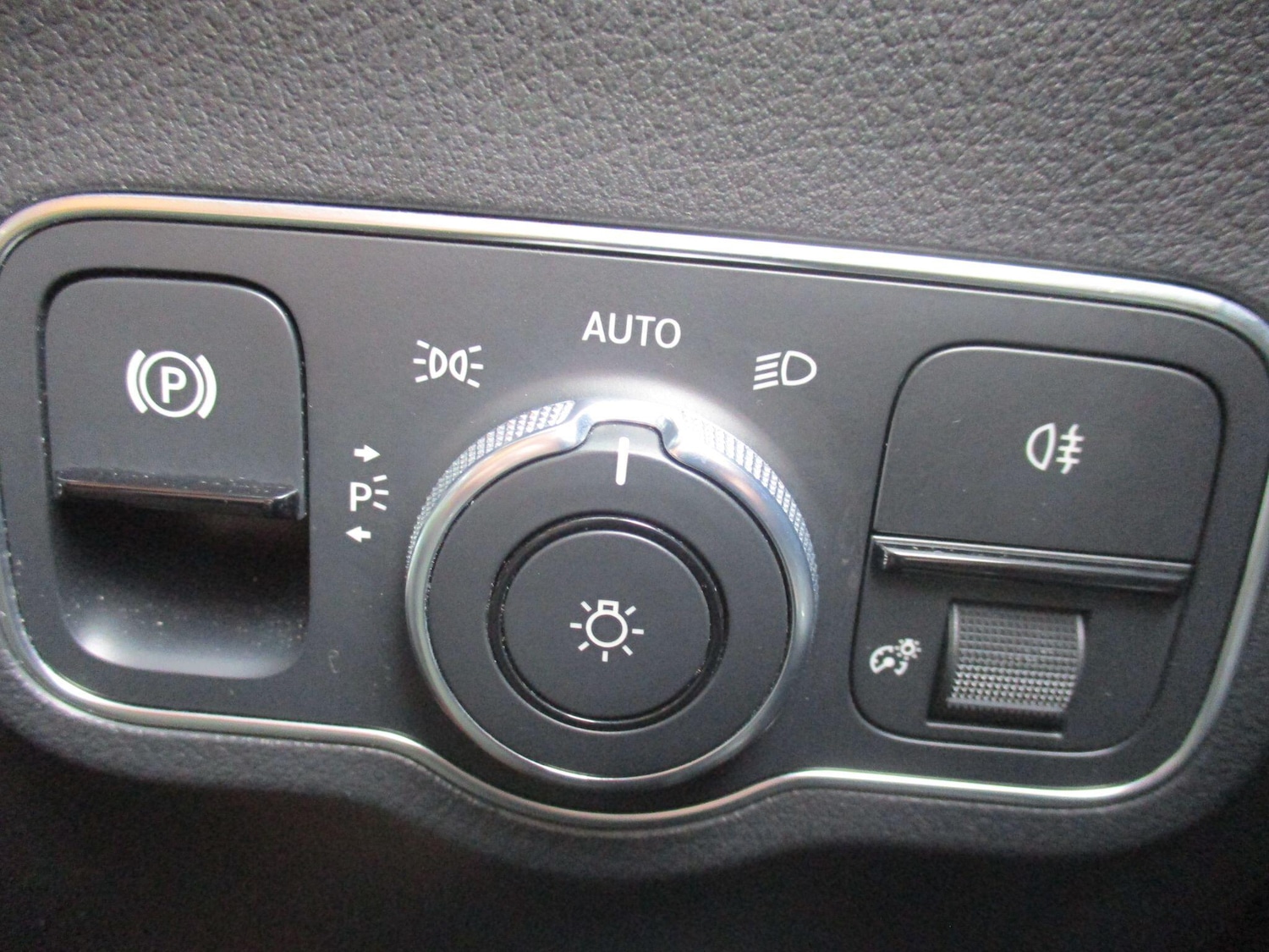 Used Mercedes-Benz GLA 2021 for sale - 76122432: Photo 27