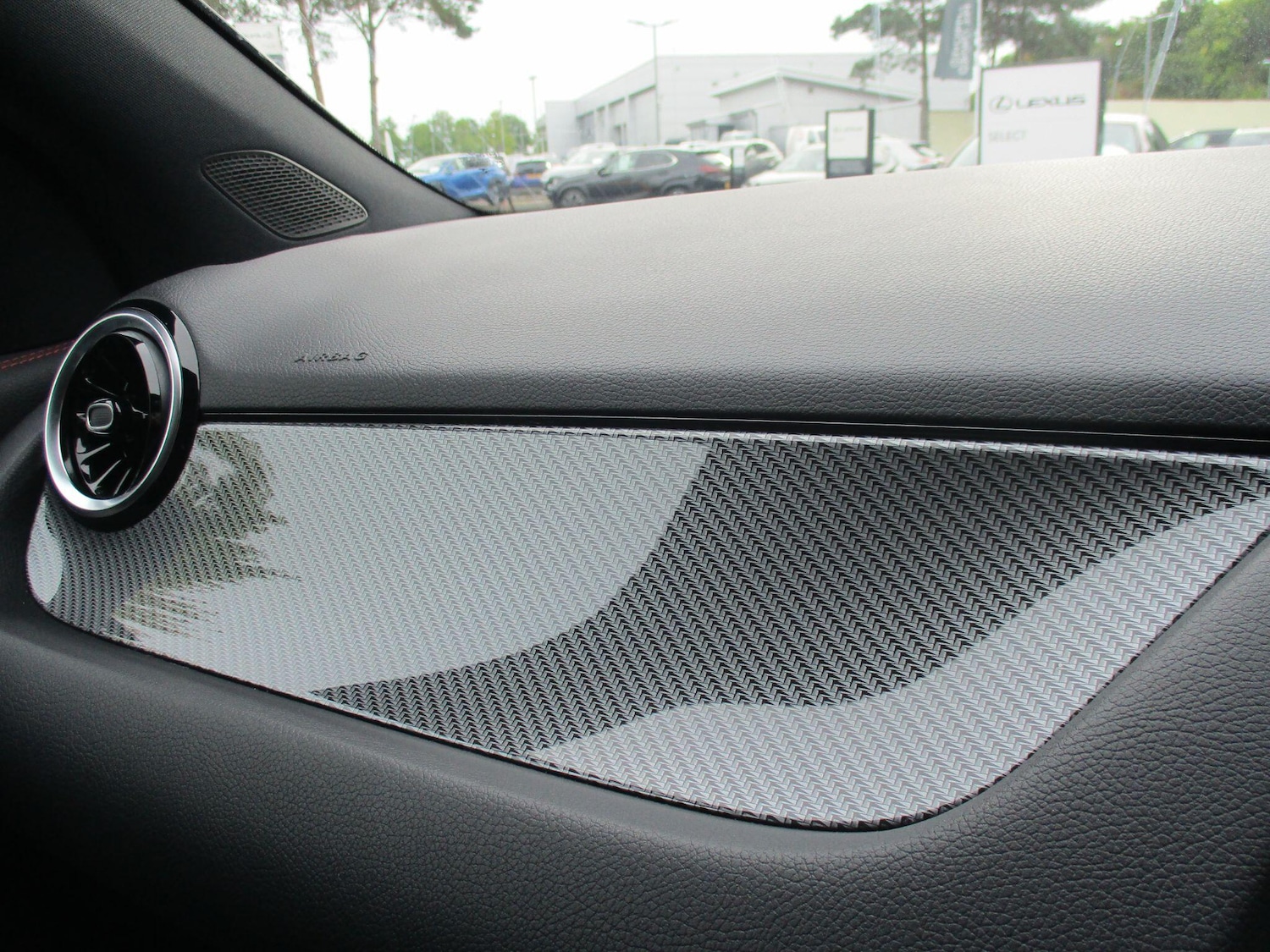 Used Mercedes-Benz GLA 2021 for sale - 76122432: Photo 32