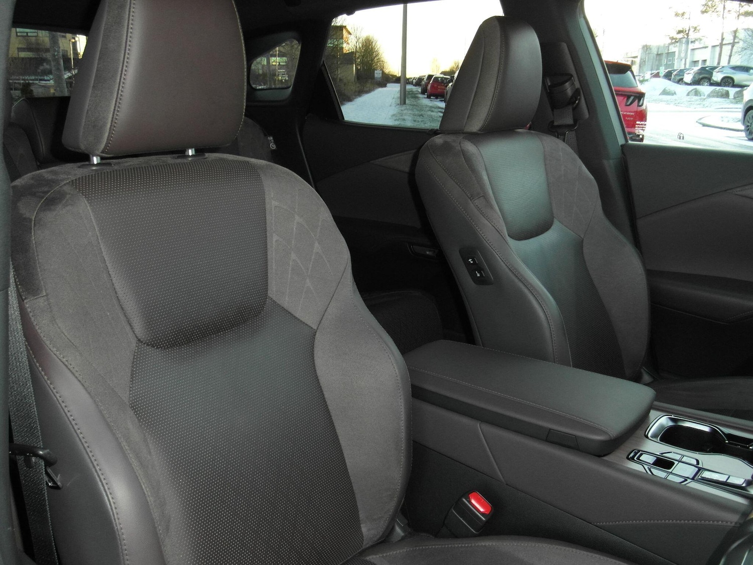 Used Lexus RX 2023 for sale - 77097882: Photo 11