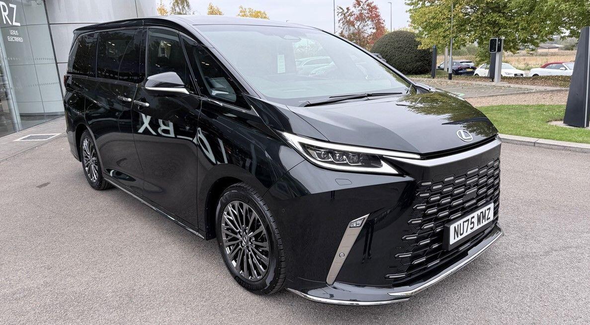 Used Lexus LM 2025 for sale - 76855816: Photo 1