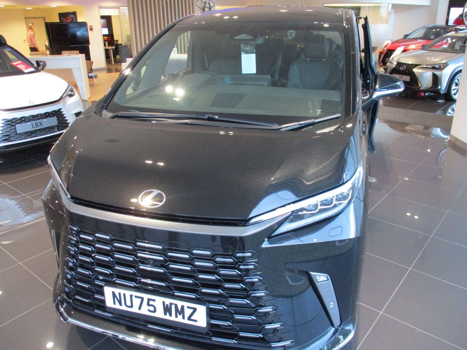 Used Lexus LM 2025 for sale - 76855816: Photo 14