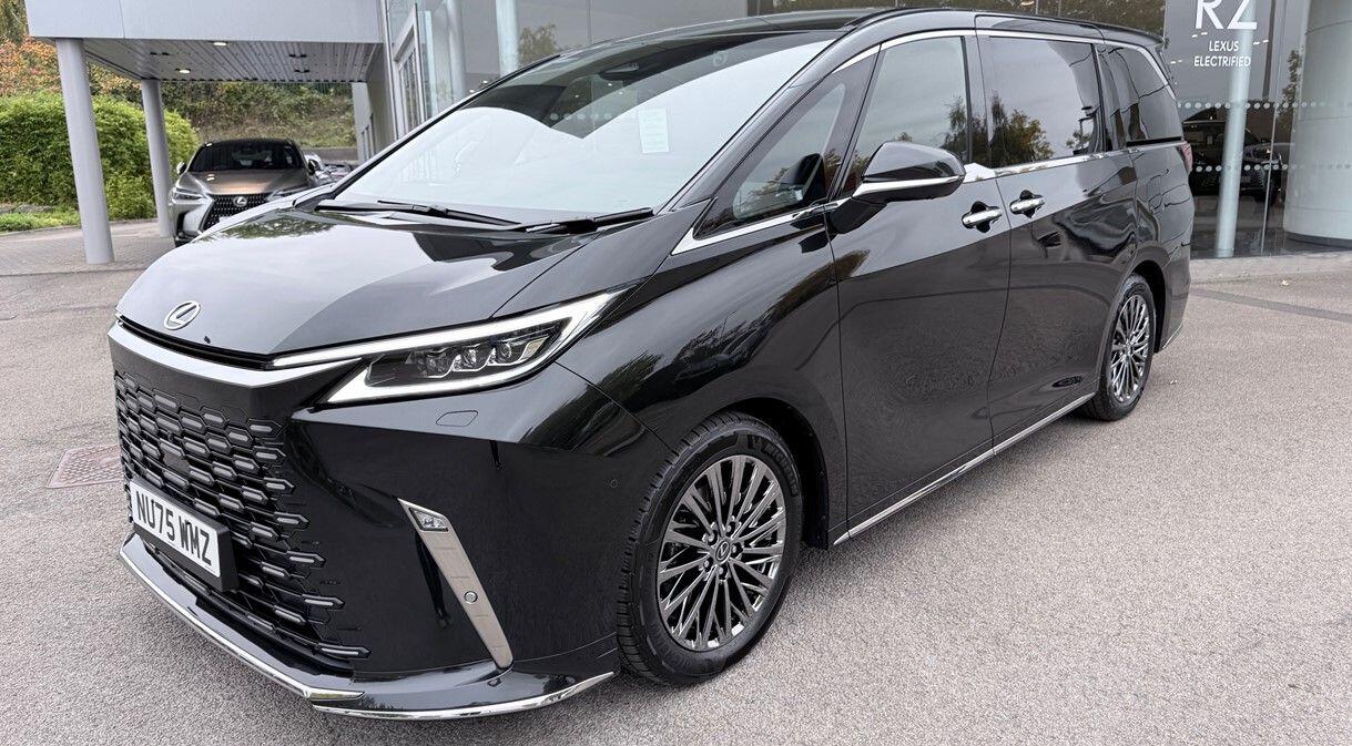 Used Lexus LM 2025 for sale - 76855816: Photo 6