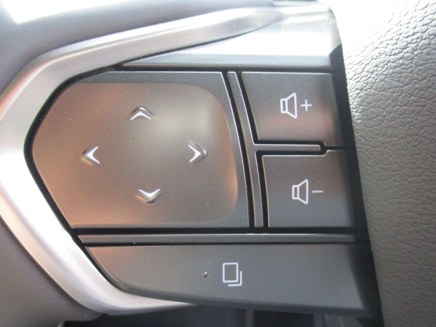 Used Lexus LBX 2025 for sale - 76538029: Photo 23