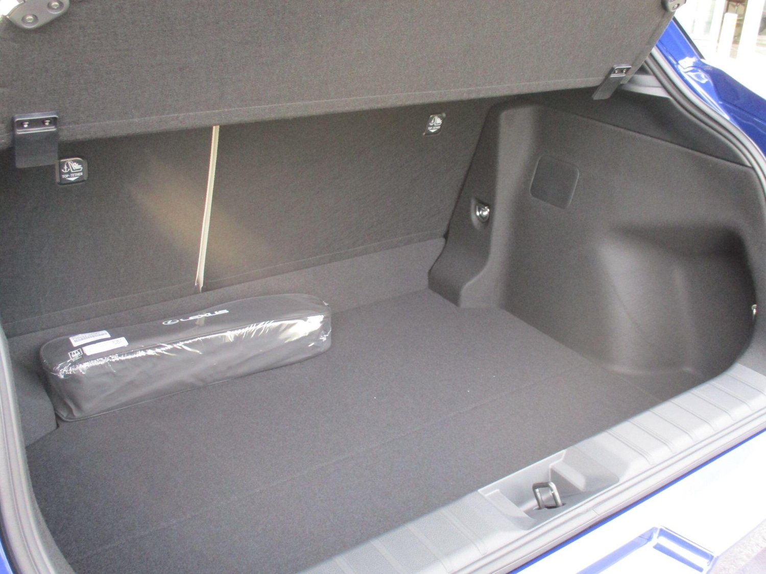 Used Lexus LBX 2025 for sale - 76538029: Photo 31