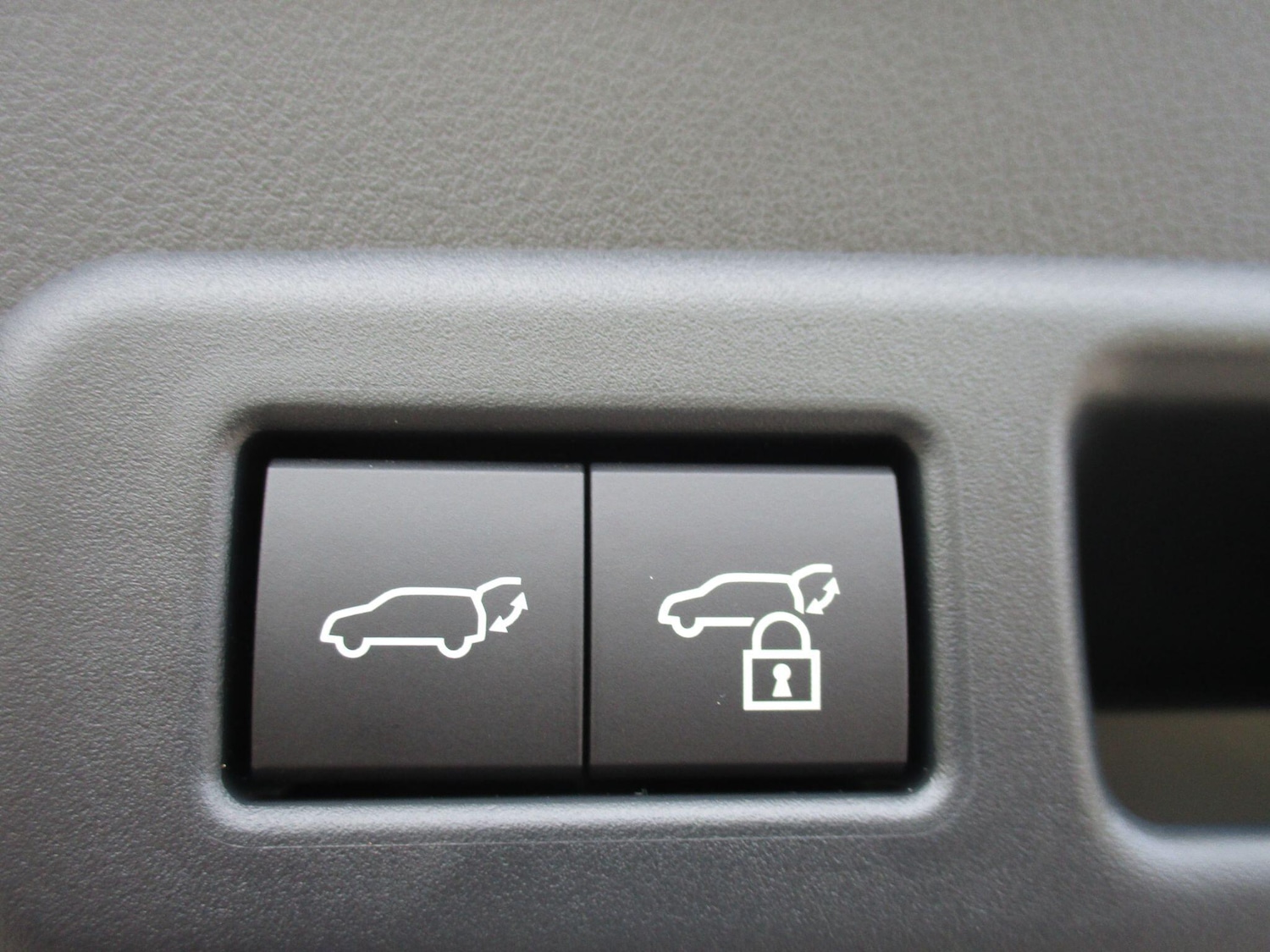 Used Lexus LBX 2025 for sale - 76538029: Photo 32