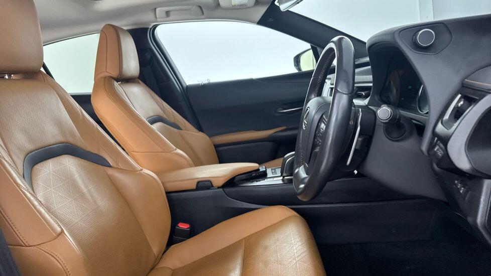 Used Lexus UX 2022 for sale - 77456081: Photo 13