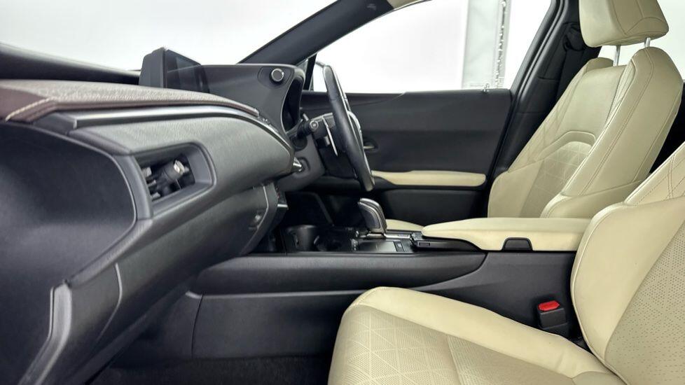 Used Lexus UX 2021 for sale - 77738163: Photo 20