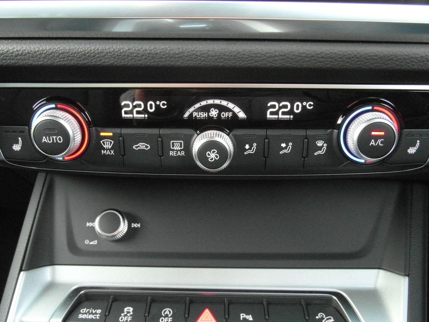 Used Audi Q3 2023 for sale - 76990849: Photo 18