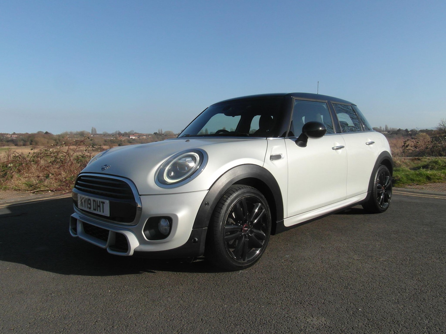 Used MINI Hatch 2019 for sale - 77737493: Photo 12