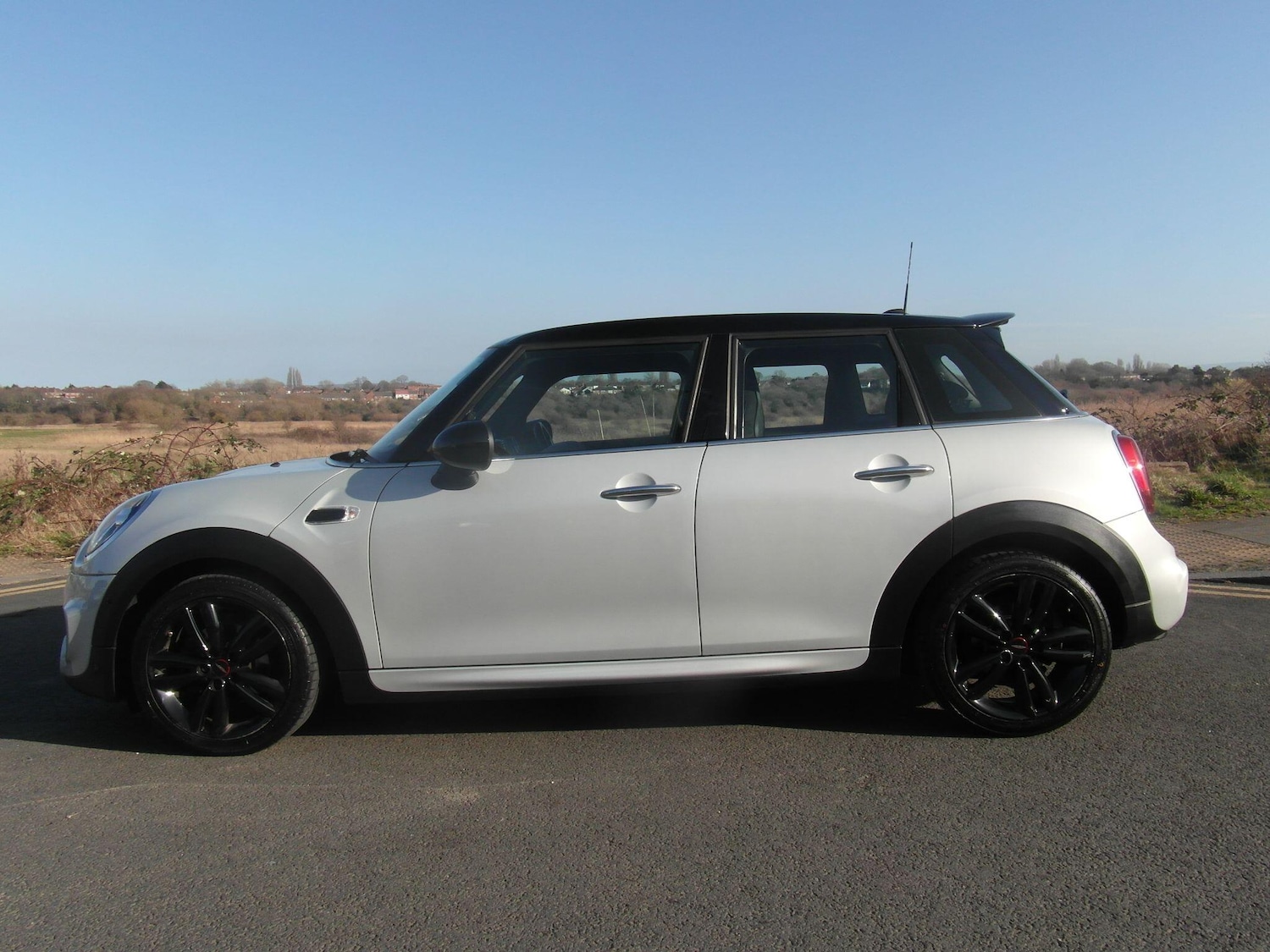 Used MINI Hatch 2019 for sale - 77737493: Photo 15