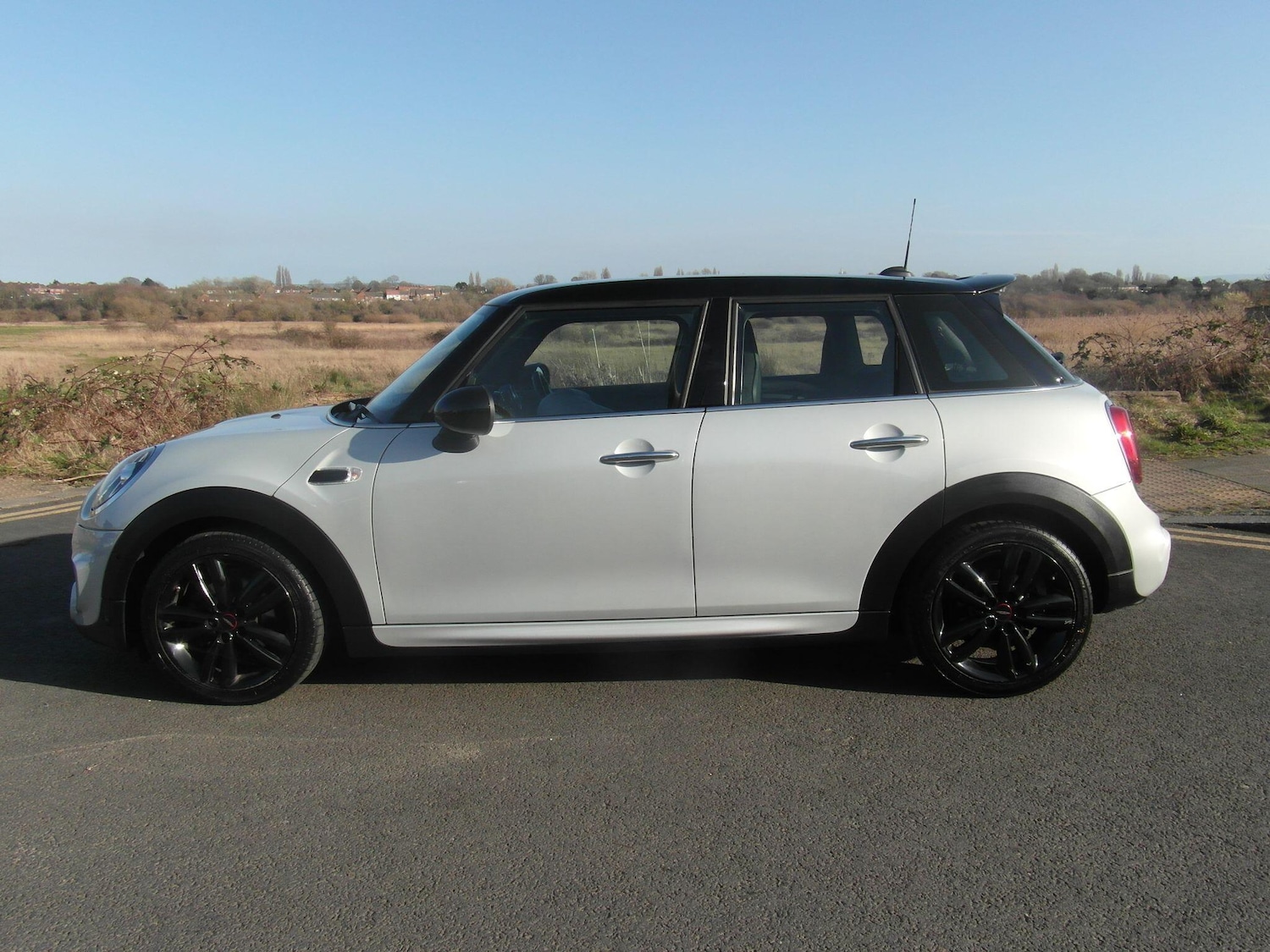 Used MINI Hatch 2019 for sale - 77737493: Photo 16