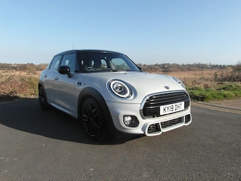 Used MINI Hatch 2019 for sale - 77737493: Photo