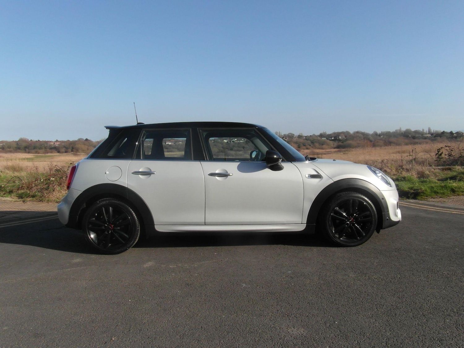 Used MINI Hatch 2019 for sale - 77737493: Photo 24