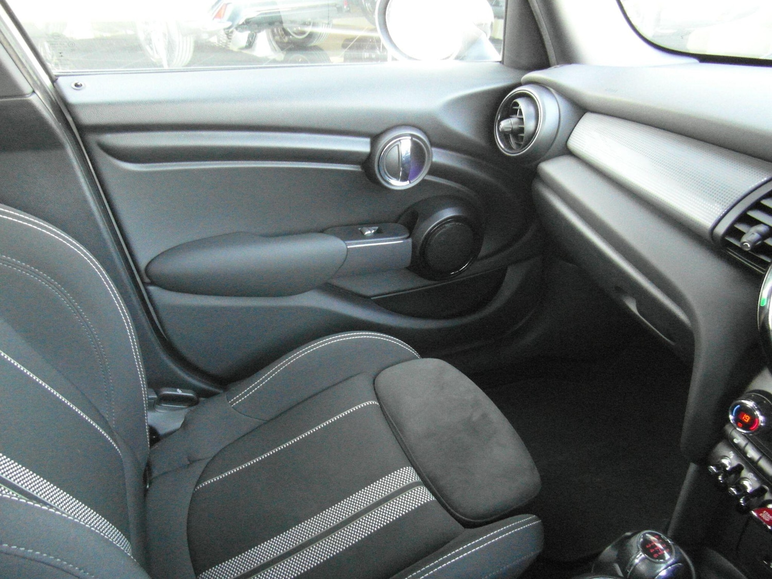 Used MINI Hatch 2019 for sale - 77737493: Photo 32