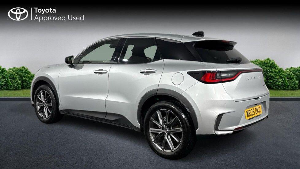 Used Lexus LBX 2025 for sale - 77909359: Photo 6