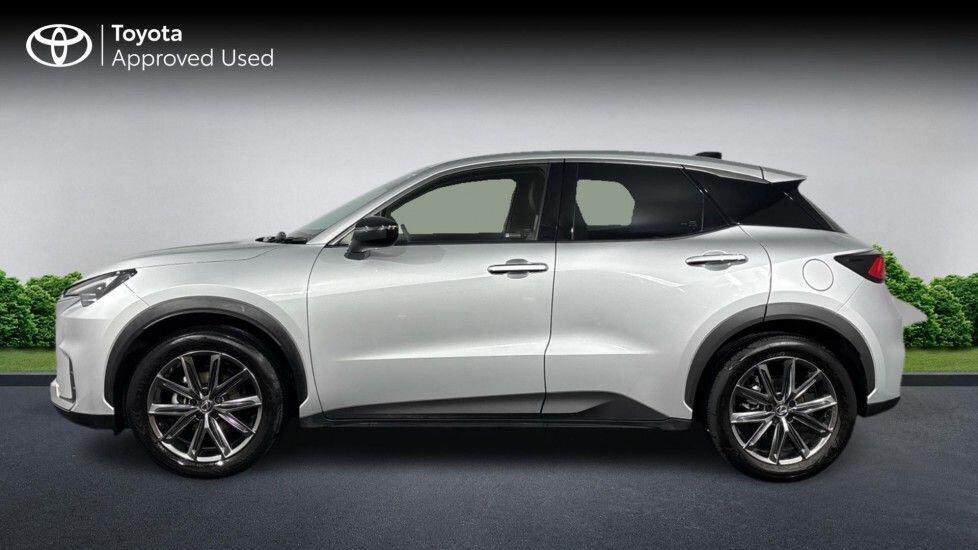 Used Lexus LBX 2025 for sale - 77909359: Photo 7