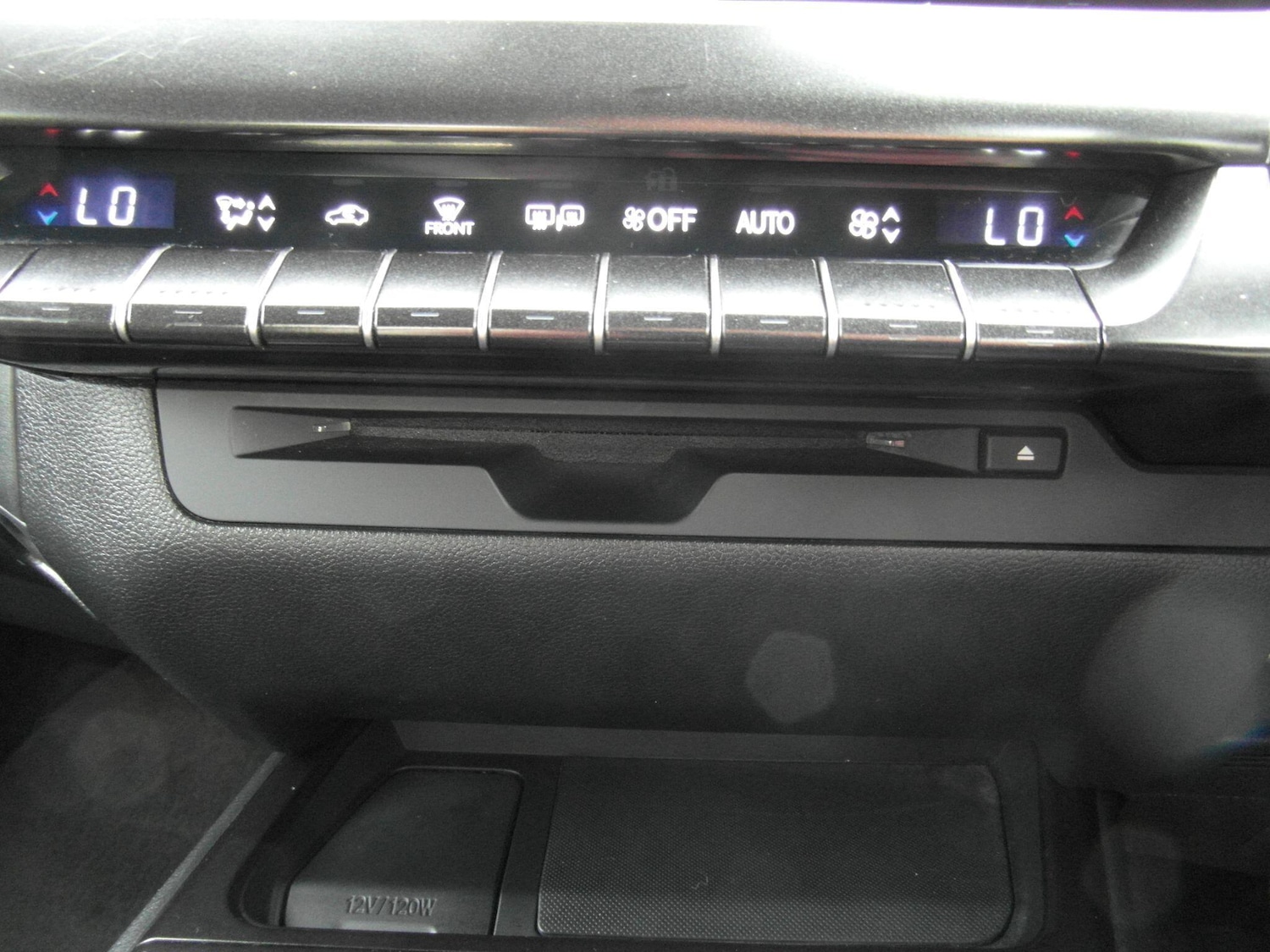 Used Lexus UX 2020 for sale - 76671322: Photo 27