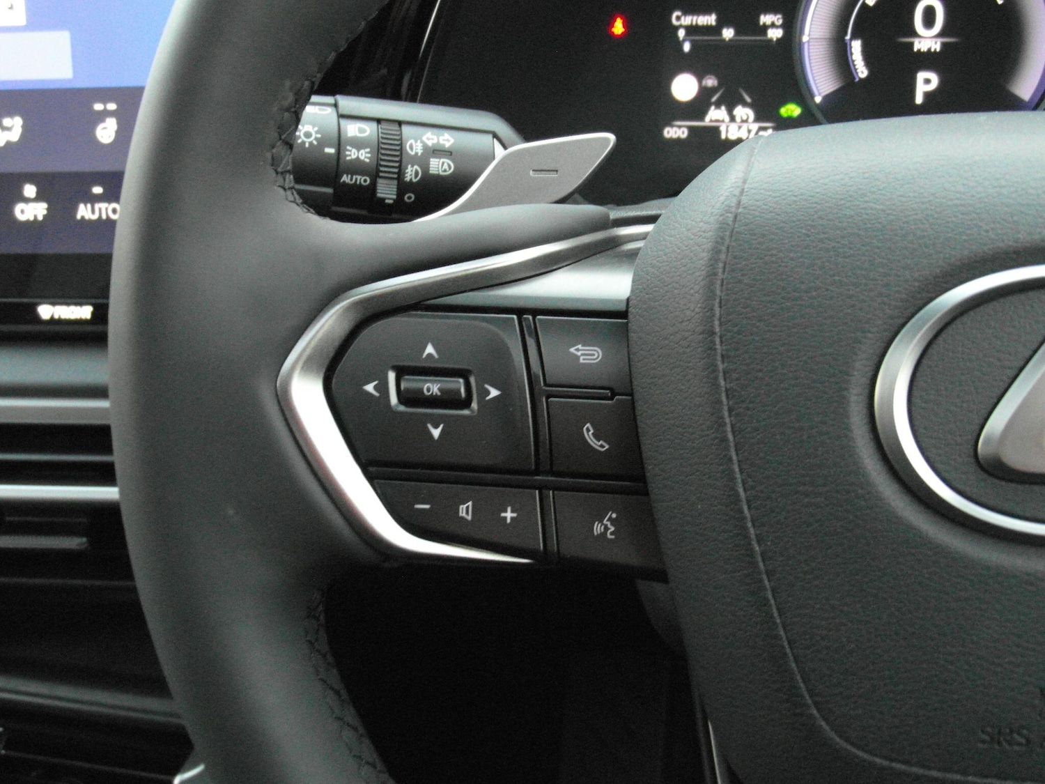 Used Lexus RX 2023 for sale - 77344288: Photo 40