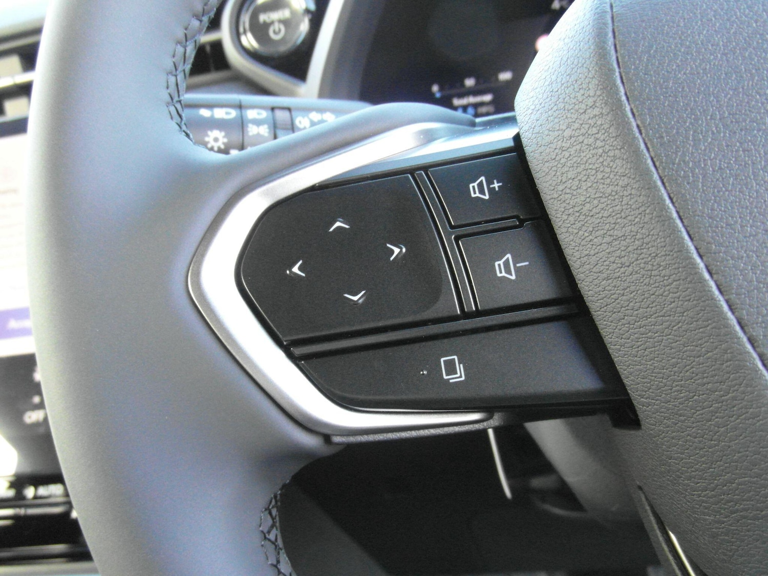 Used Lexus LBX 2025 for sale - 77119572: Photo 35