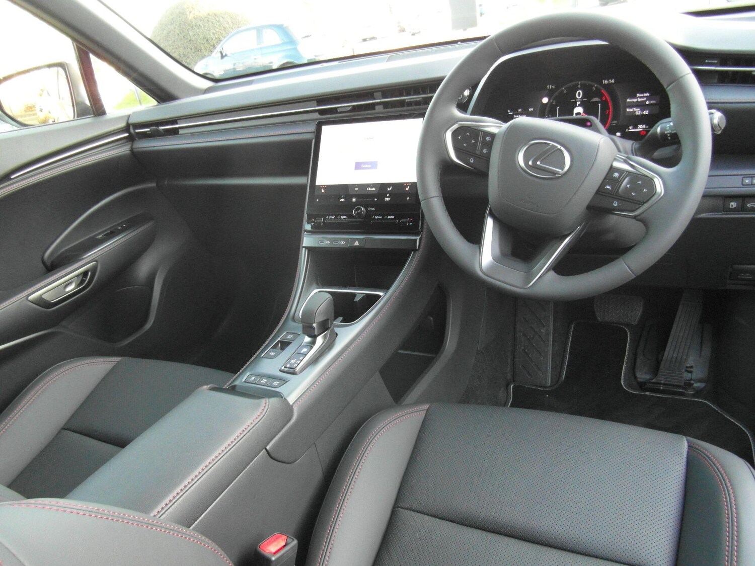 Used Lexus LBX 2026 for sale - 77799050: Photo 30