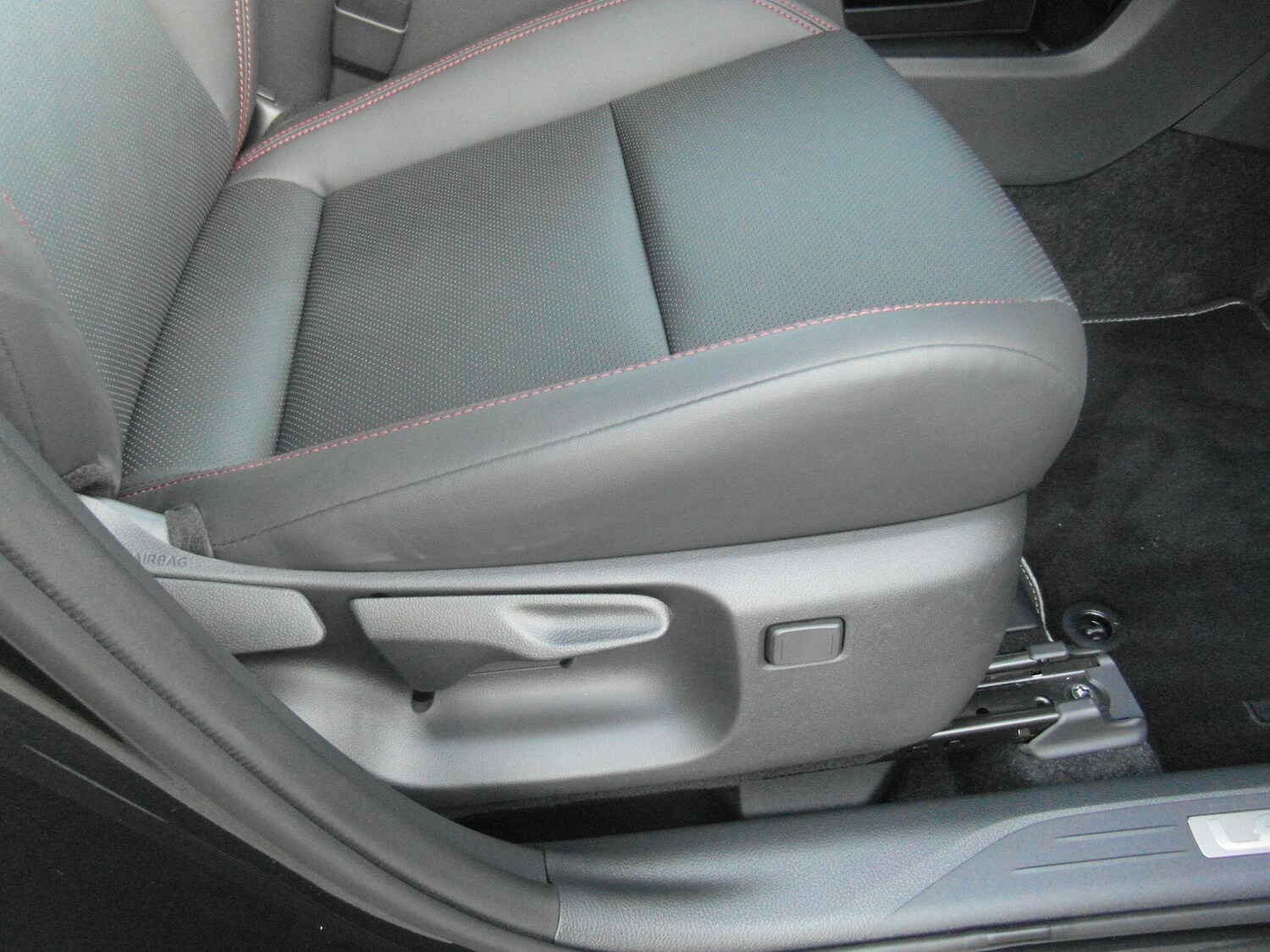 Used Lexus LBX 2026 for sale - 77799050: Photo 56