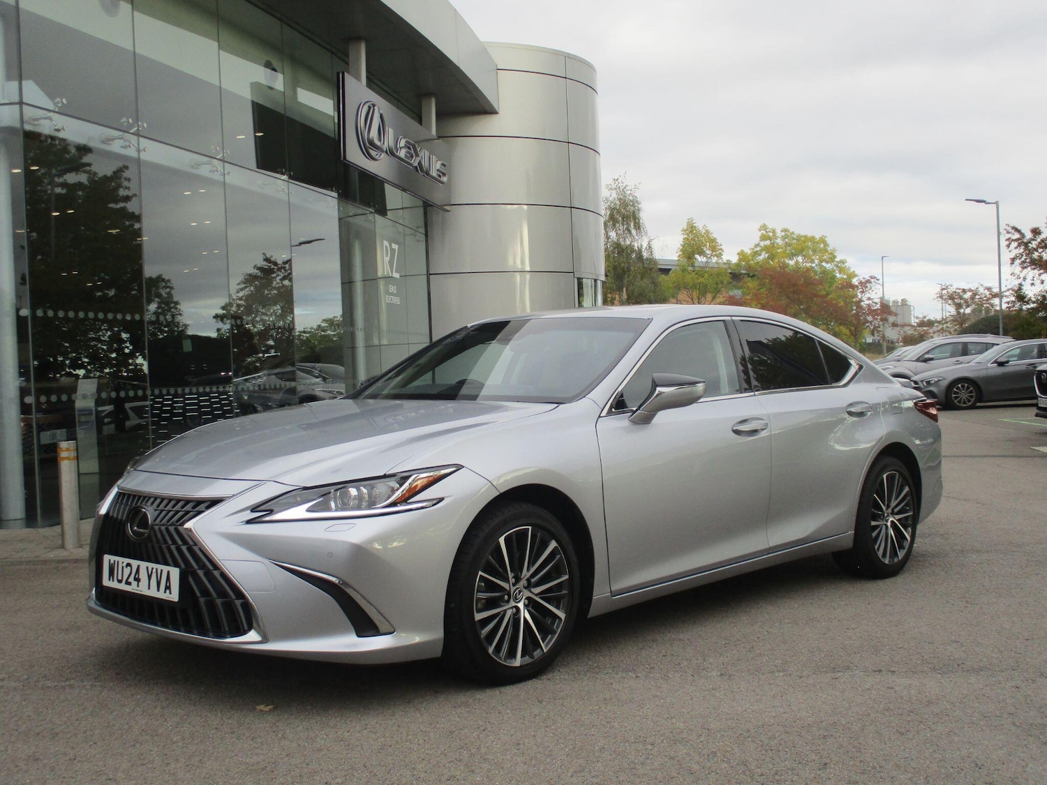 Used Lexus ES 2024 for sale - 76175261: Photo 10